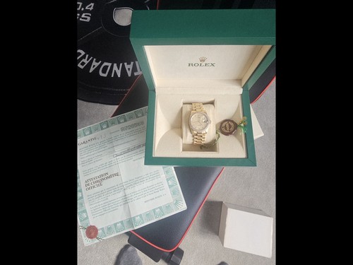 Rolex woman 18ct gold - woman’s,